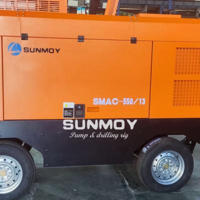 The SUNMOY 13bar air compressor has arrived in Gabon for use in water drilling.